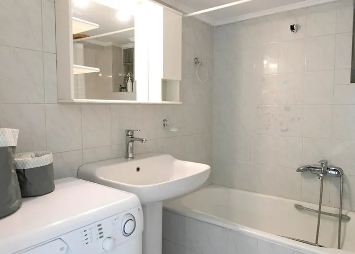 Appartement Great With Private Parking Thessalonique